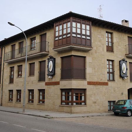 Hotel Rural La Corte De Los Pinares 比努埃萨 外观 照片